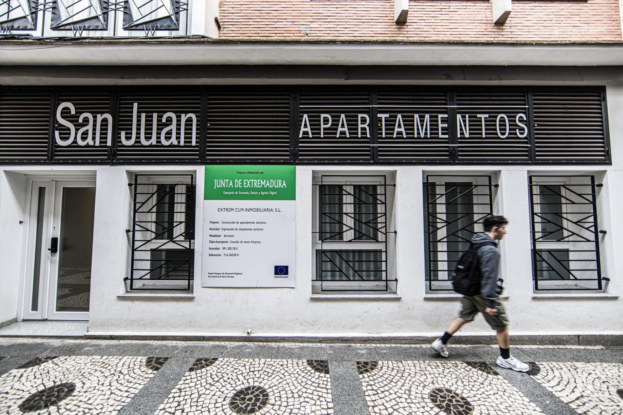 Apartamentos Luxury En San Juan Badajoz Exteriör bild