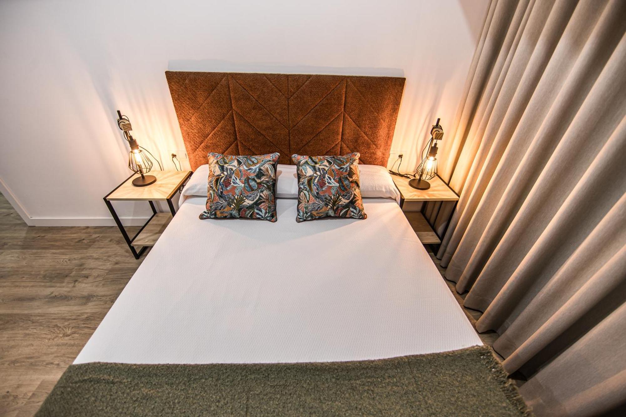Apartamentos Luxury En San Juan Badajoz Exteriör bild